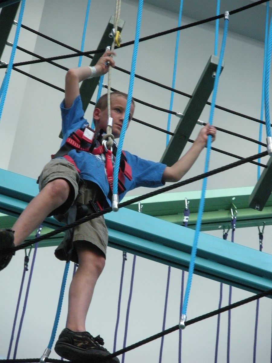 Ropes_Course_at_the_Mall_of_America.JPG